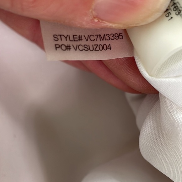 Vince Camuto Ivory Cream Lace Fringe Sheath Dress Sleeveless Career Sz 6 - Picture 14 of 14